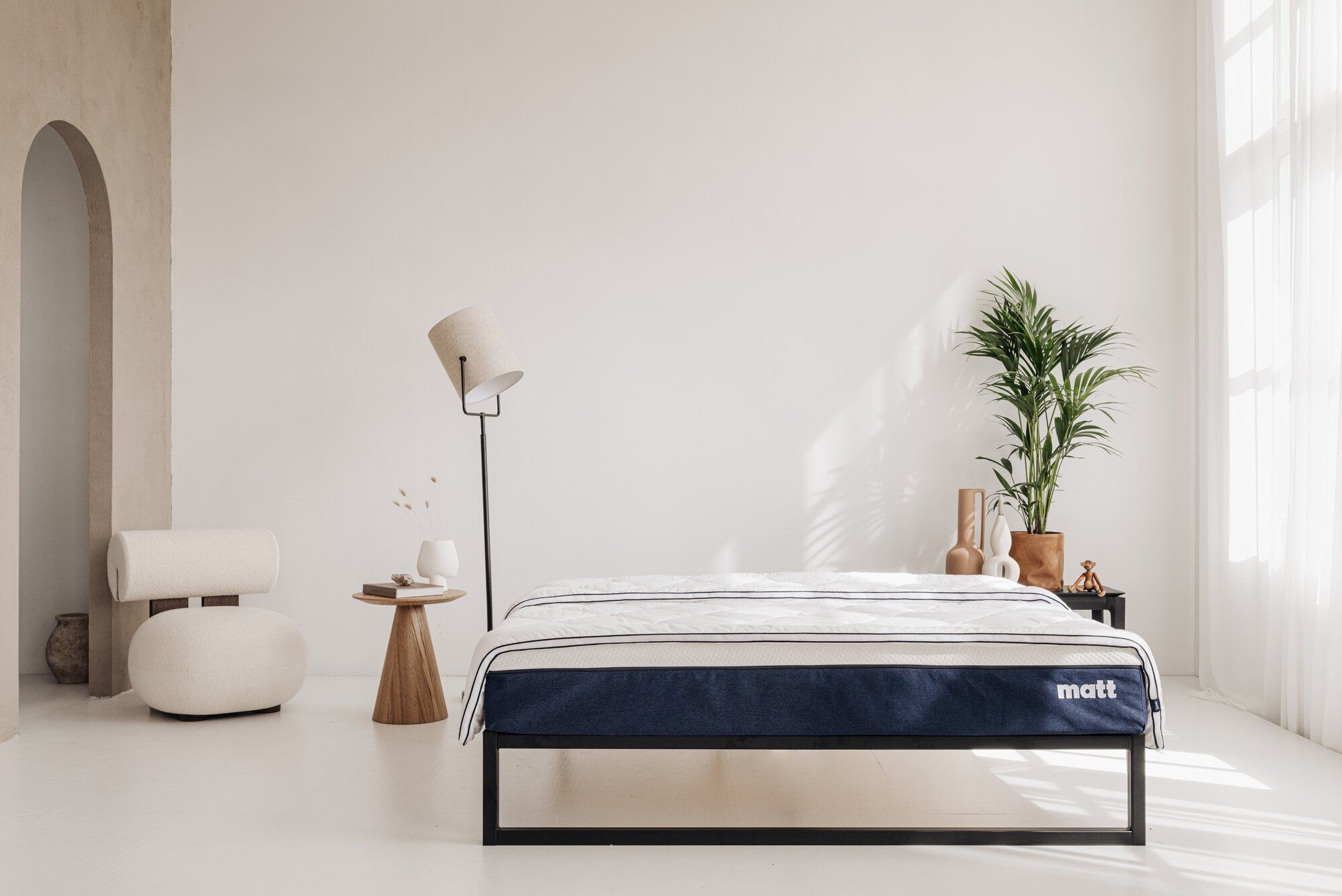 bed 140x200 met matras